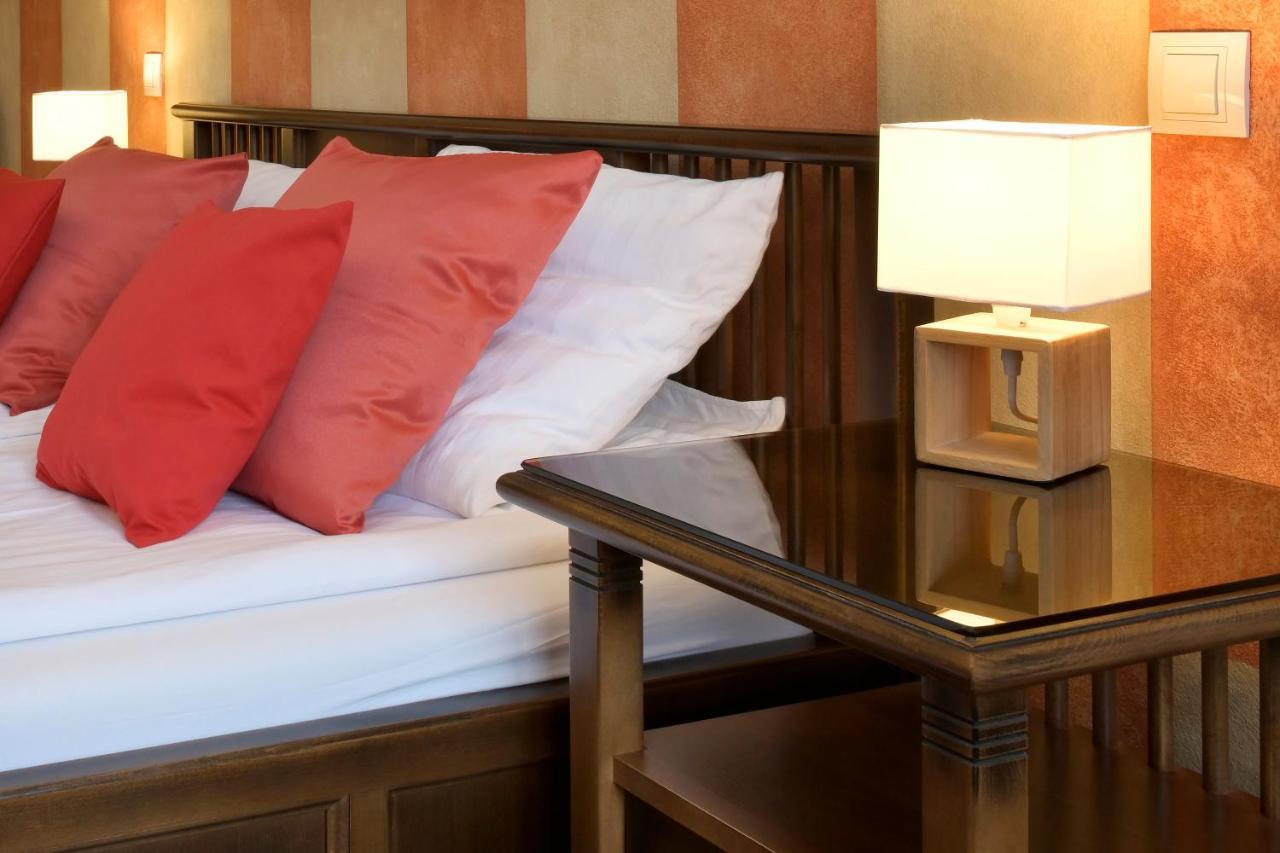 La Fresca Hotel กรอมเมียร์ริช ภายนอก รูปภาพ