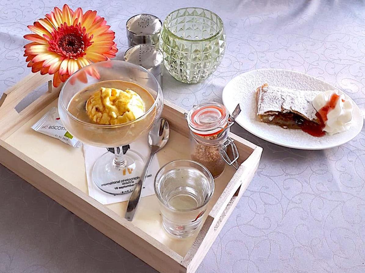 La Fresca Hotel กรอมเมียร์ริช ภายนอก รูปภาพ